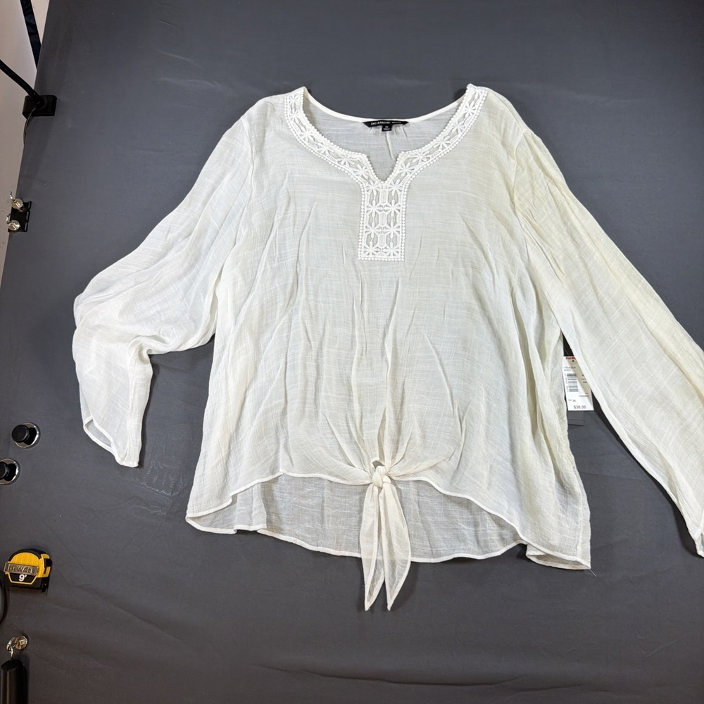 Zac & Rachel Woman White Lace Trim Peasant Tunic Top Tie Front Size 2X